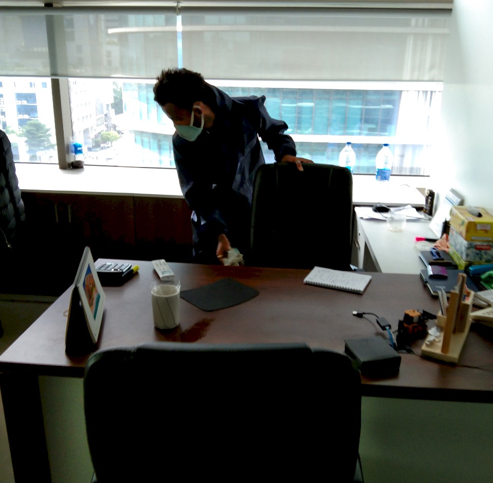 Regular Cleaning Service ( Janitorial )